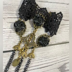 NEW Elegant Black Lace Bracelet